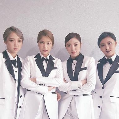 MAMAMOO photo 200