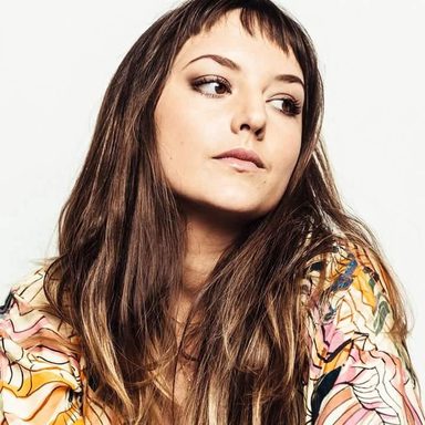 Mallu Magalhães photo 24