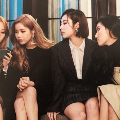 MAMAMOO photo 123