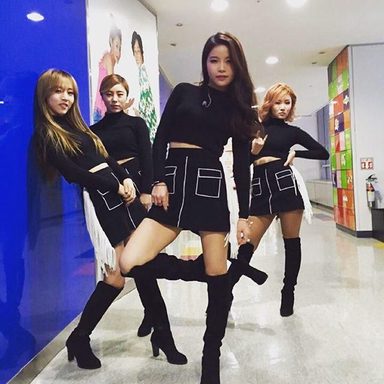 MAMAMOO photo 196