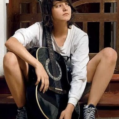 Mallu Magalhães photo 55