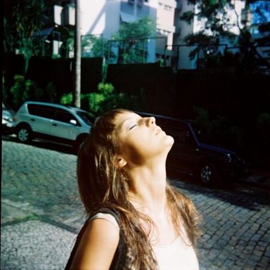 Mallu Magalhães photo 47