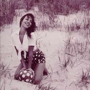 Mariah Carey photo 1907