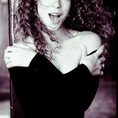 Mariah Carey photo 1928