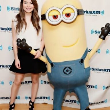 Miranda Cosgrove photo 16