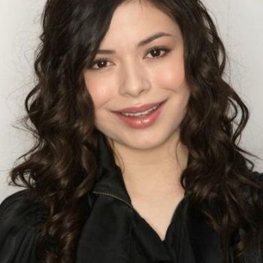 Miranda Cosgrove photo 56
