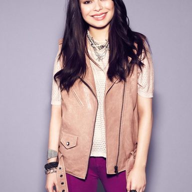 Miranda Cosgrove photo 14