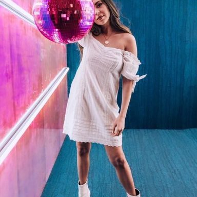 Megan And Liz photo 17