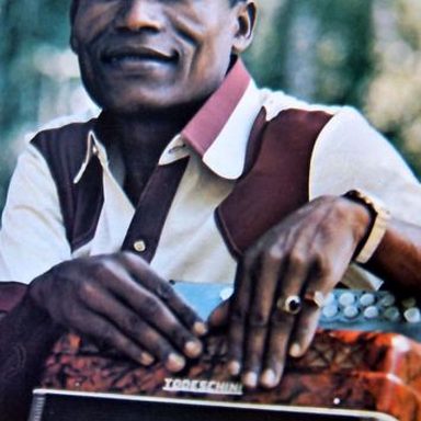 Negrão Dos Oito Baixos