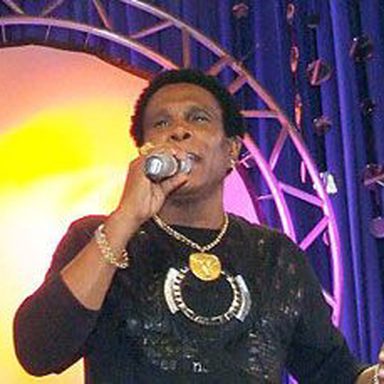 Neguinho da Beija-Flor