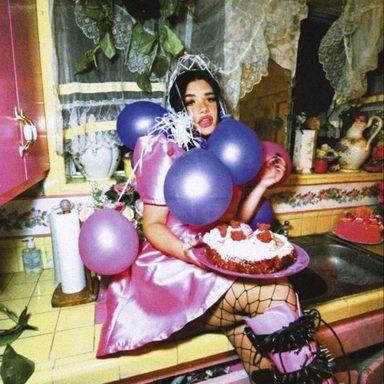 Nessa Barrett photo 38