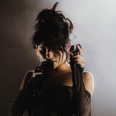 Nessa Barrett photo 21