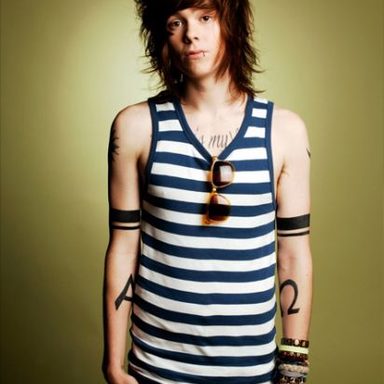 Never Shout Never photo 51