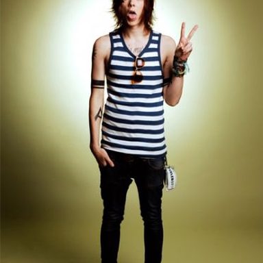 Never Shout Never photo 49