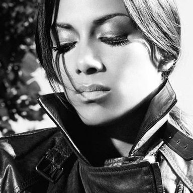 Nicole Scherzinger photo 76