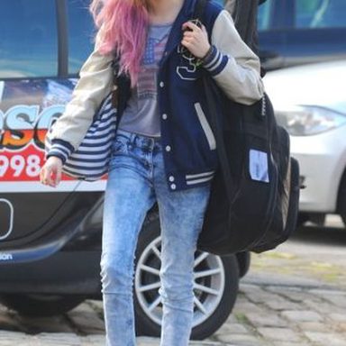 Nina Nesbitt photo 15