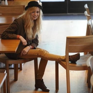 Nina Nesbitt photo 21