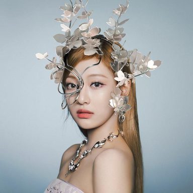 NINGNING (aespa) photo 32