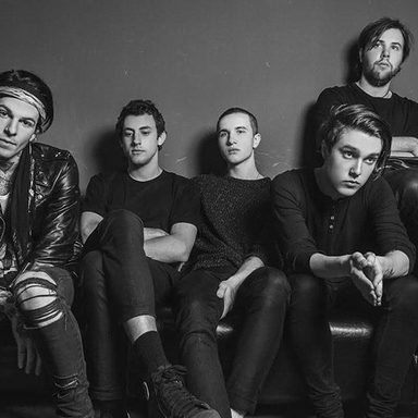 The Neighbourhood photo 37