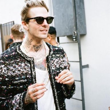 The Neighbourhood photo 29