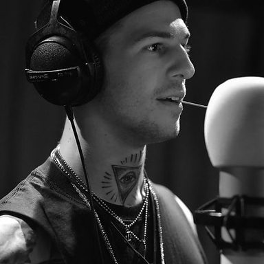 The Neighbourhood photo 52