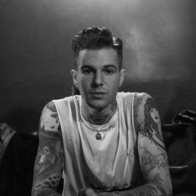 The Neighbourhood photo 48