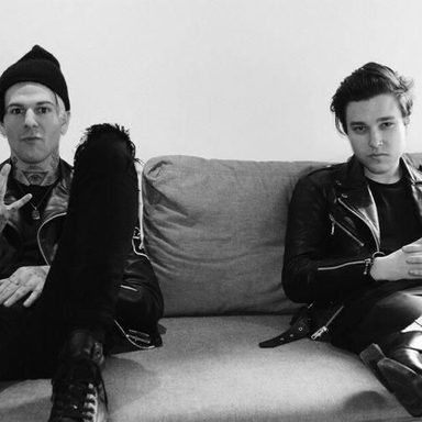 The Neighbourhood photo 40