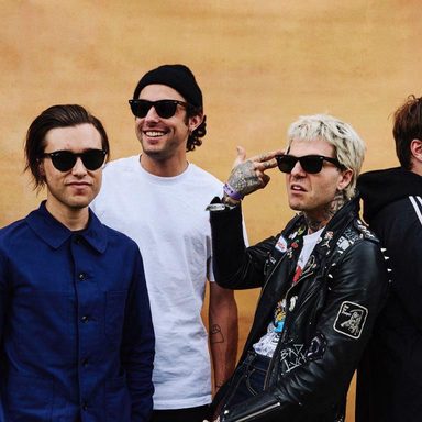 The Neighbourhood photo 32