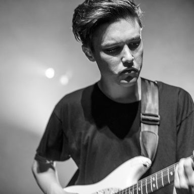 The Neighbourhood photo 50