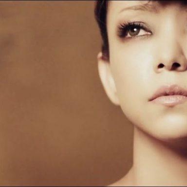 Namie Amuro photo 208