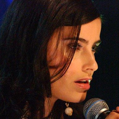Nelly Furtado photo 115
