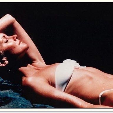 olivia newton photo 23
