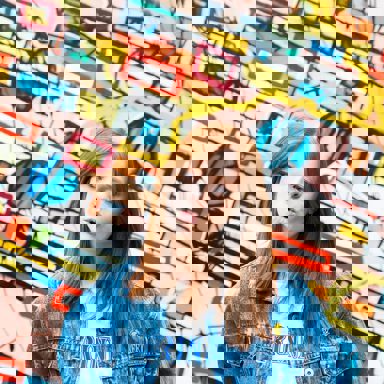 Orla Gartland photo 11