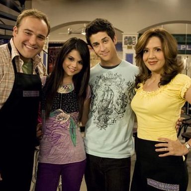 Os Feiticeiros de Waverly Place photo 12
