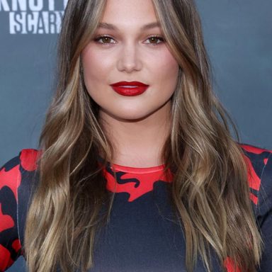 Olivia Holt photo 36