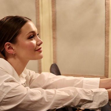 Olivia Holt photo 82