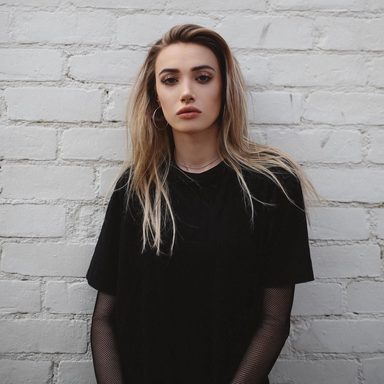 Olivia O'Brien photo 48