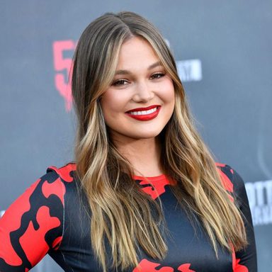 Olivia Holt photo 42