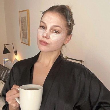 Olivia Holt photo 73