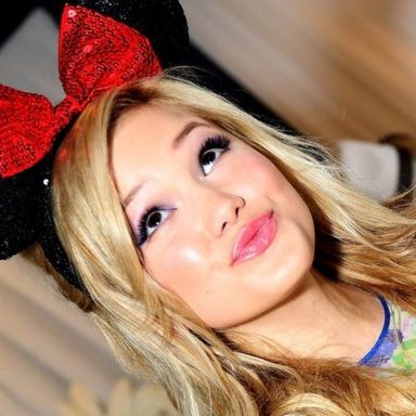 Olivia Holt photo 132