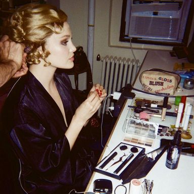 Olivia Holt photo 74