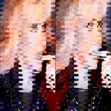 Olivia Newton-John photo 14