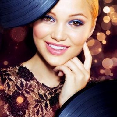 Olivia Holt photo 117