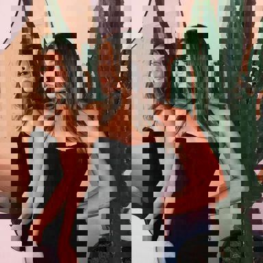 Olivia Holt photo 17