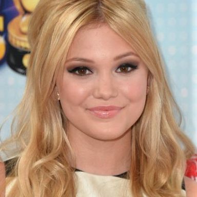 Olivia Holt photo 141