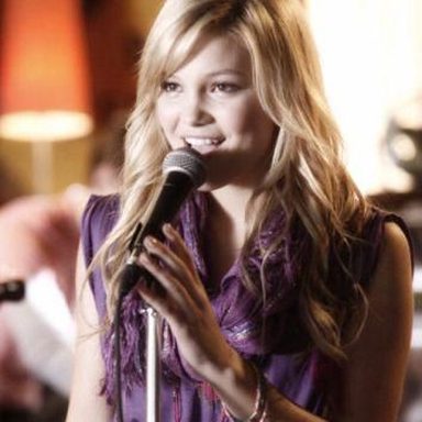 Olivia Holt photo 128