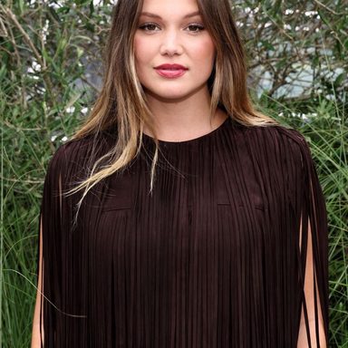 Olivia Holt photo 54