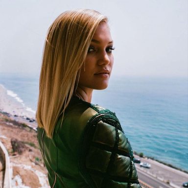 Olivia Holt photo 105