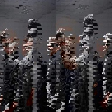 One Direction photo 9