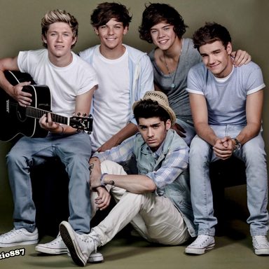 One Direction photo 24